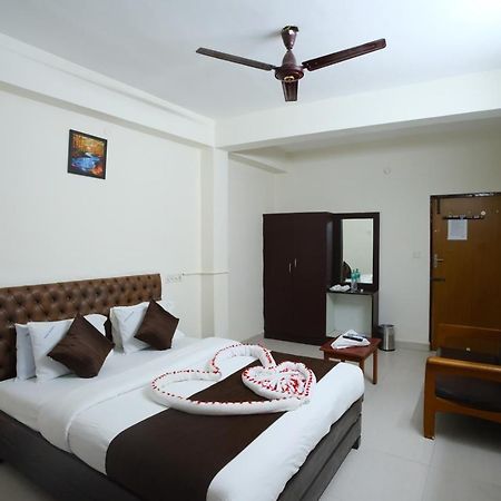 Ganesh Guest House 钦奈 外观 照片
