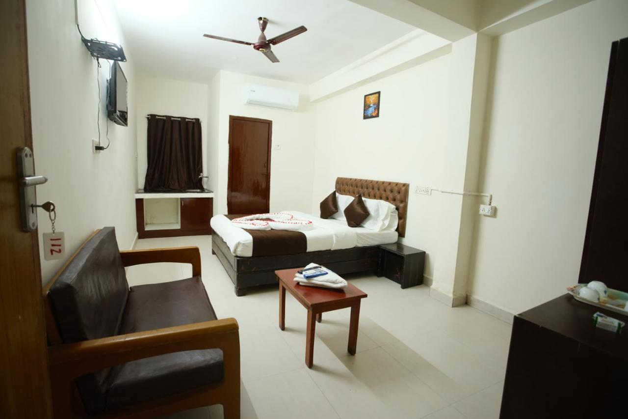 Ganesh Guest House 钦奈 外观 照片