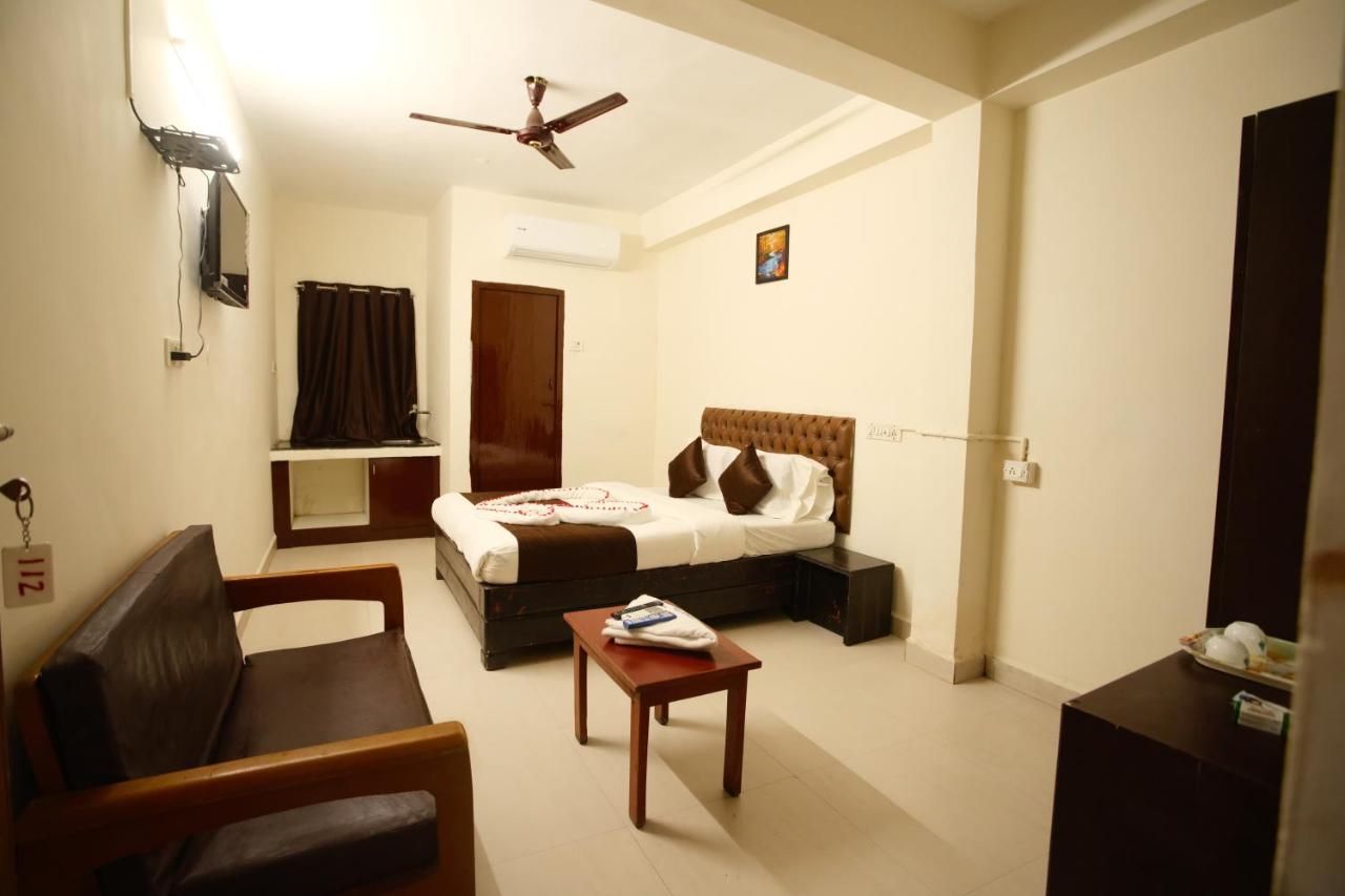 Ganesh Guest House 钦奈 外观 照片
